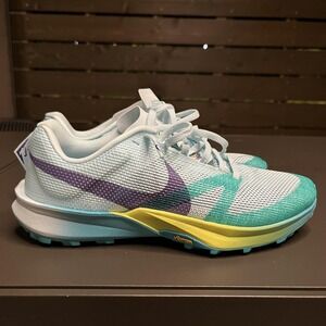 Nike Terra Kiger 8.5 Trail Run EUC Aqua Teal
